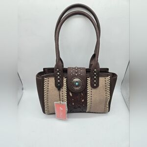 Montana West Tooled Concho Concealed Carry Tote. NWT